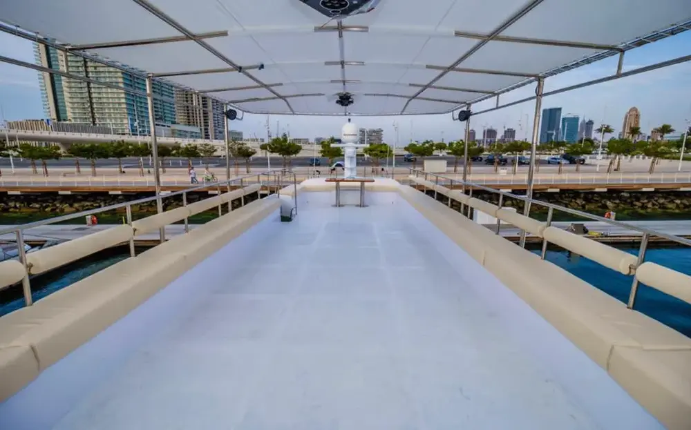125FT LUXURY YACHT