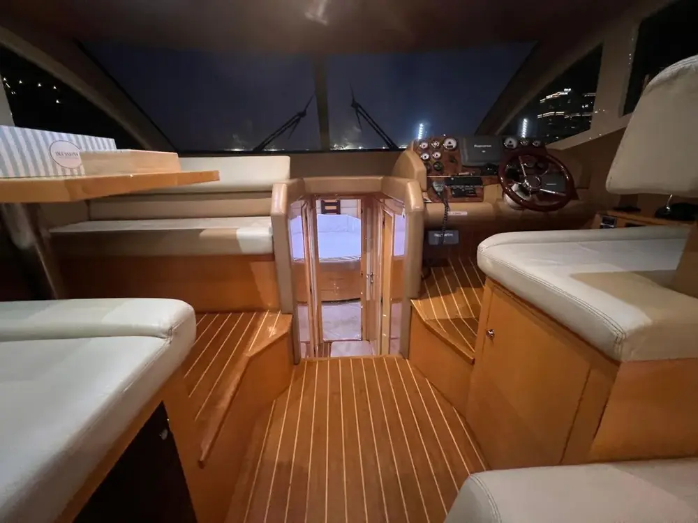 MEJESTY 44FT LUXURY YACHT