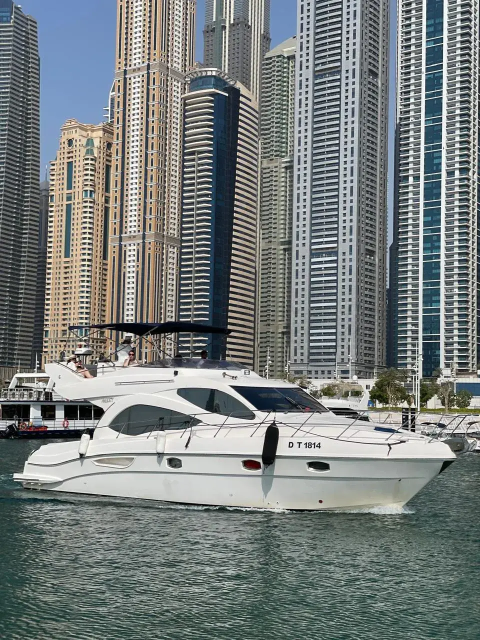 MEJESTY 44FT LUXURY YACHT
