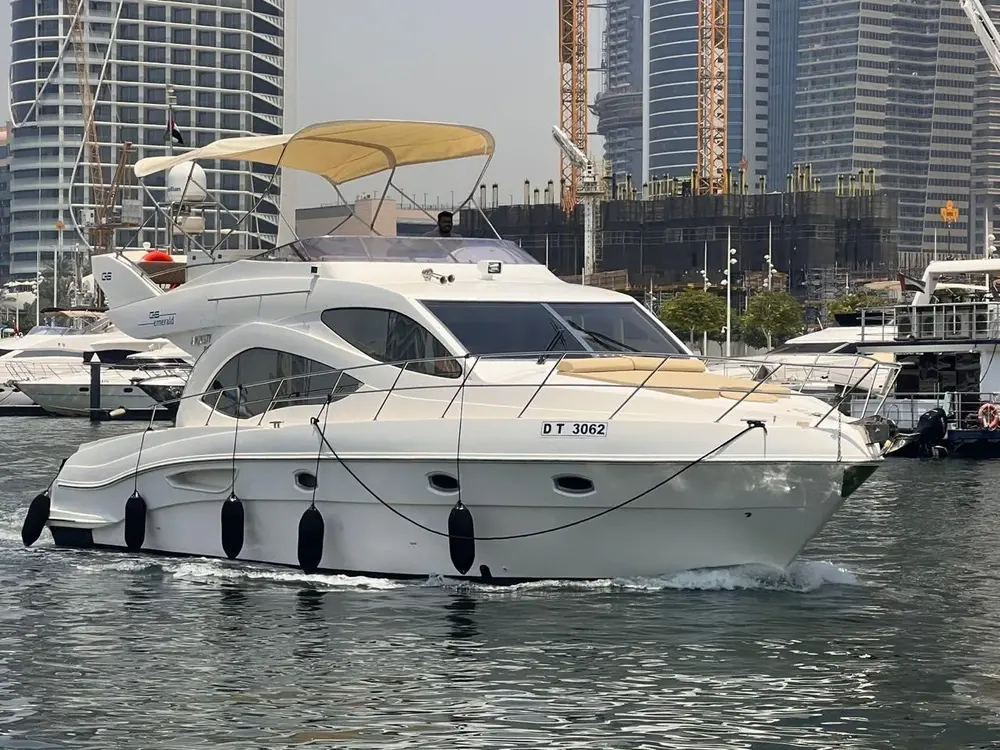 MEJESTY 44FT LUXURY YACHT