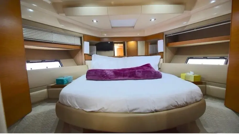 45FT LUXURY YACHT