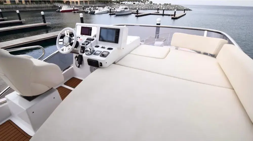 45FT LUXURY YACHT
