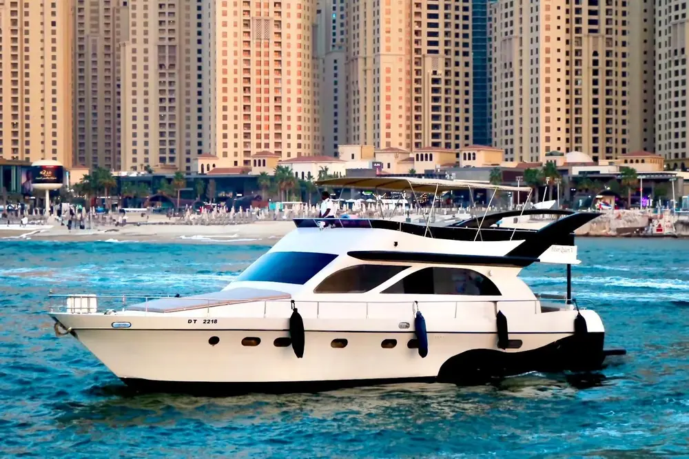 75FT LUXURY YACHT