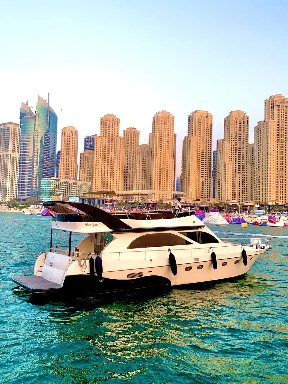 75FT LUXURY YACHT