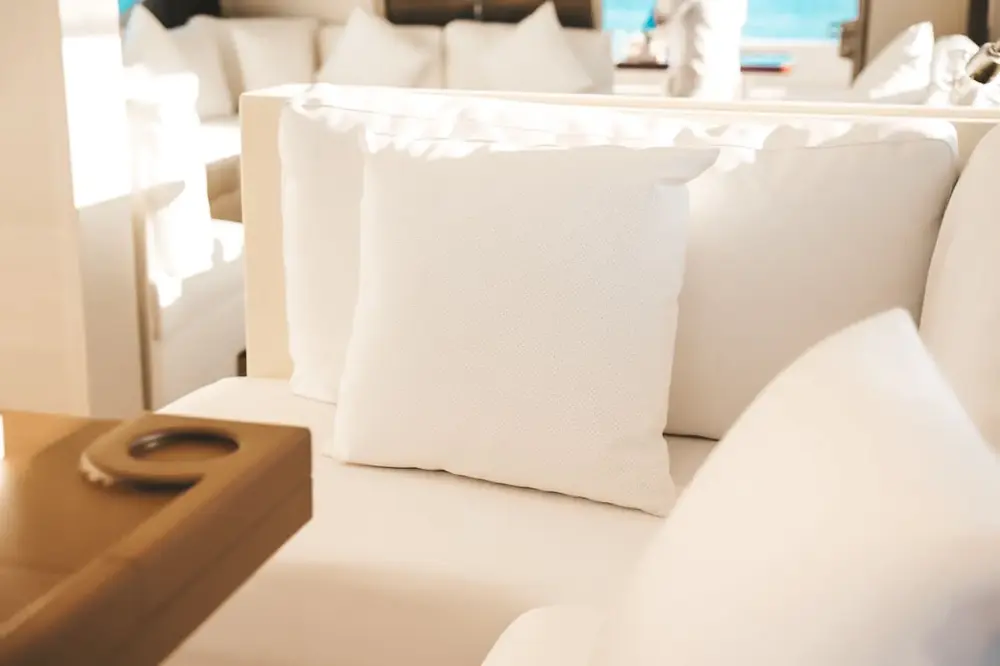 82FT LUXURY PREMIUM YACHT