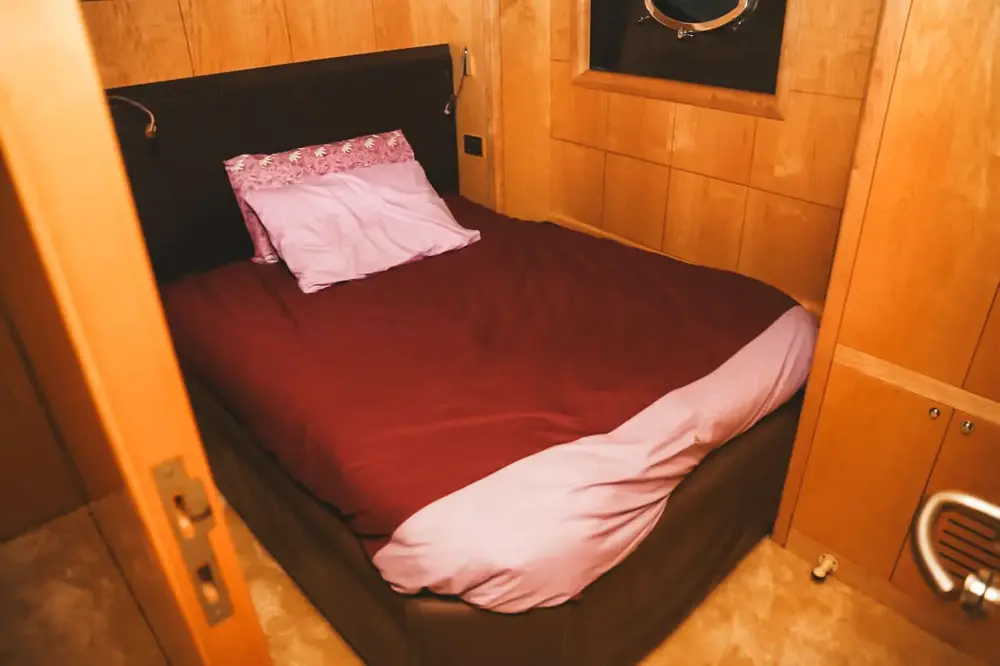 82FT LUXURY PREMIUM YACHT