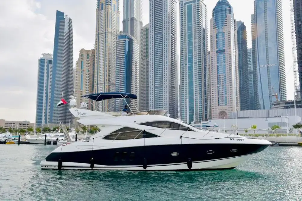 SUNSEEKER 50FT LUXURY YACHT