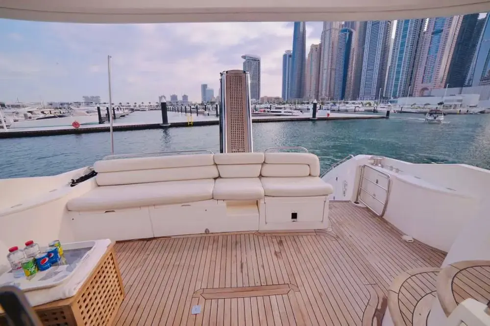 SUNSEEKER 50FT LUXURY YACHT
