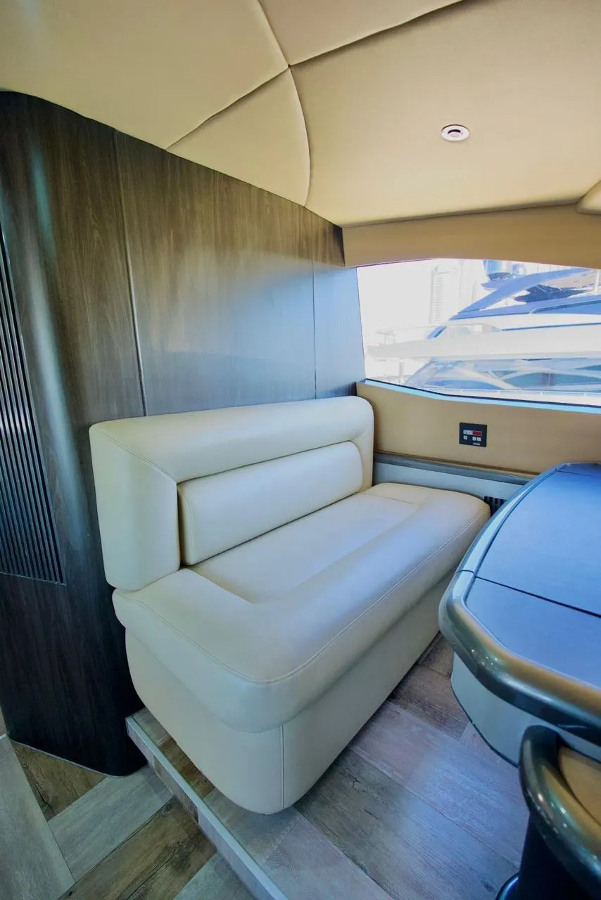 SUNSEEKER 95FT LUXURY YACHT